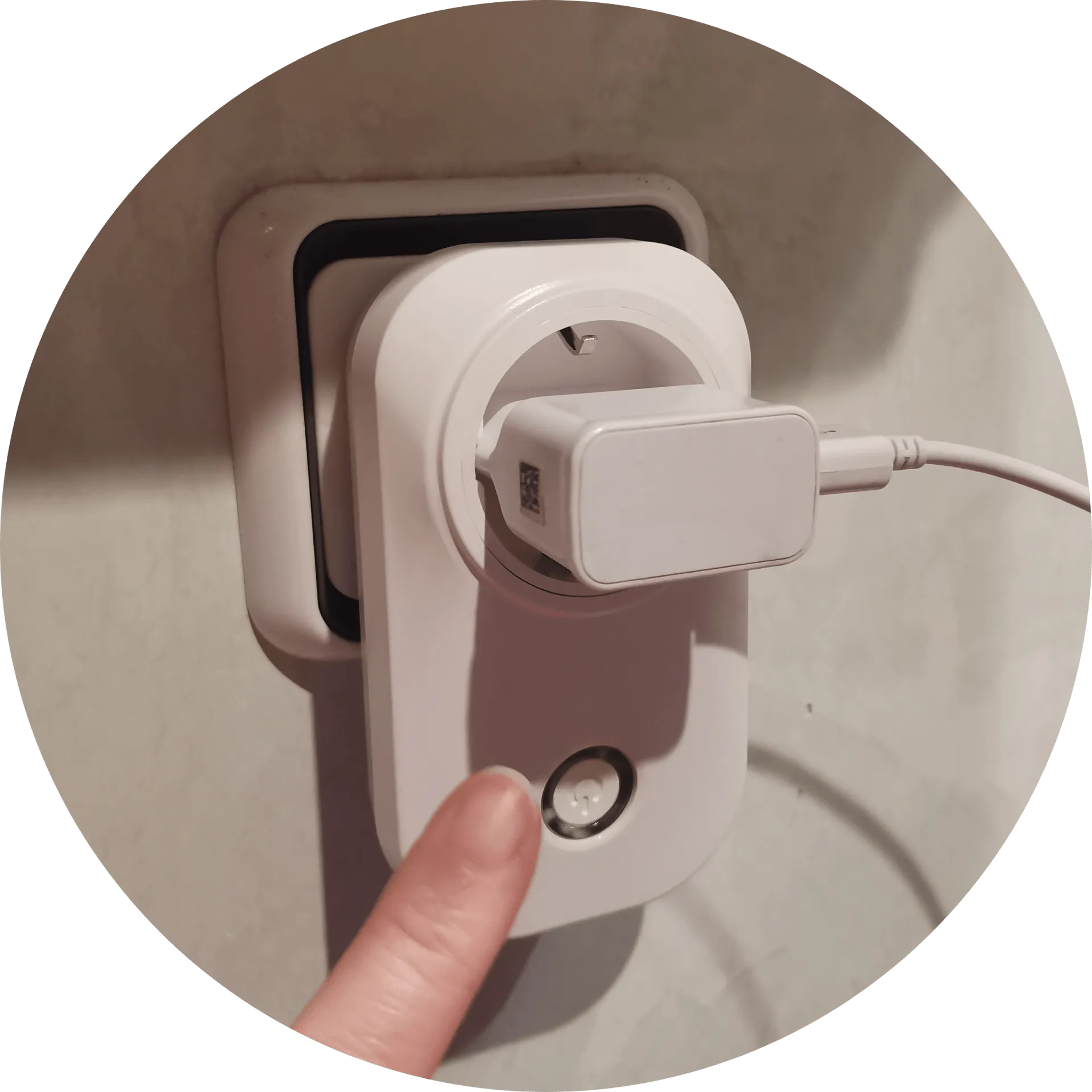 CD4IOT-081+-+27+(2)-1920w